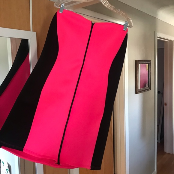 NEON PINK NEOPRENE SCUBA DRESS 🎀 - Picture 13 of 14